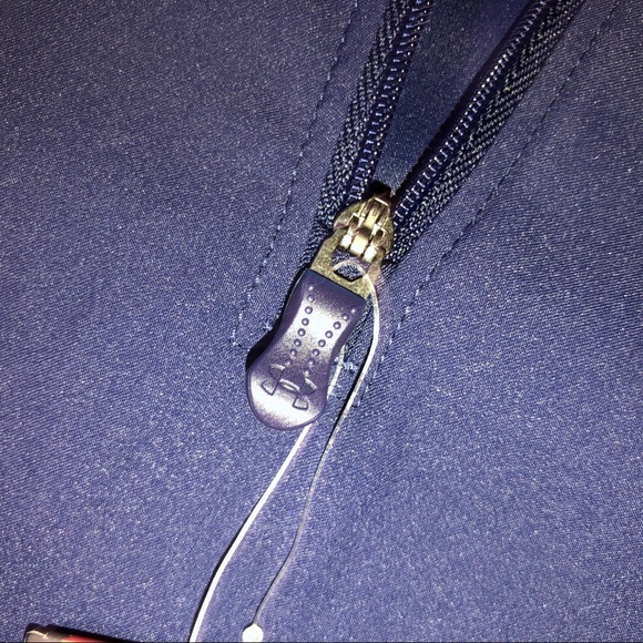 NWT | Under Armour UA Ultimate 1/4 Zip Pullover - Picture 7 of 13